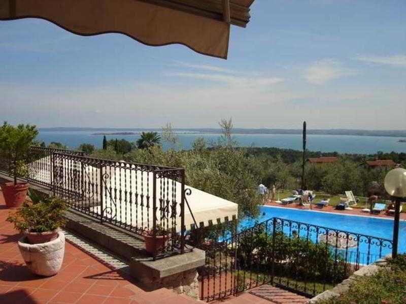Aparthotel San Rocco Relais à Soiano Del Lago Extérieur photo